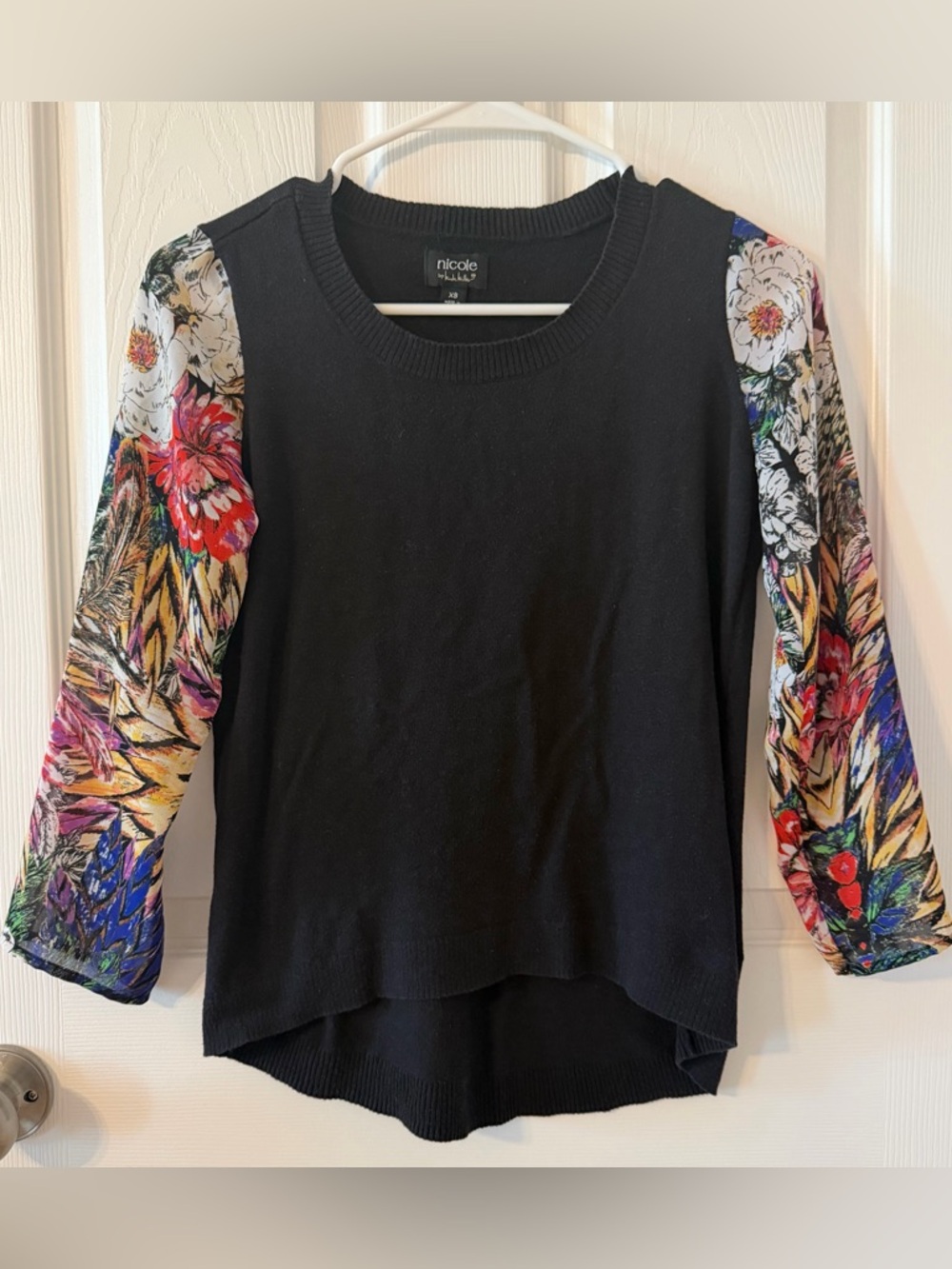 Nicole Miller Crewneck Knit Sweater XS